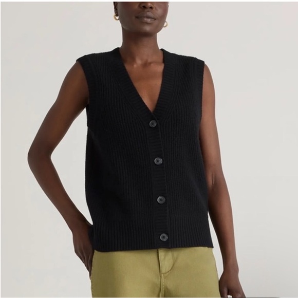 Quince Jackets & Blazers - Quince Cashmere Fisherman Sweater Vest Black size small